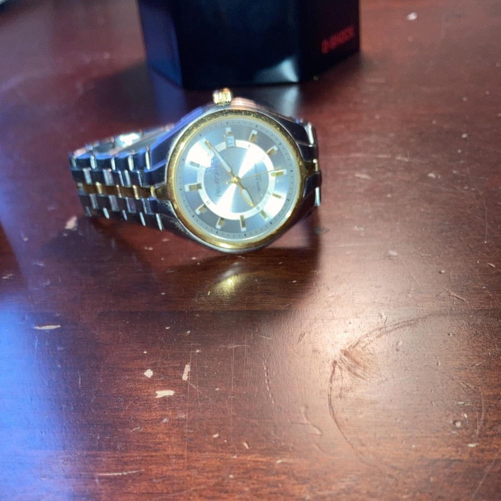 Armitron Watch. - Picture 4 of 4